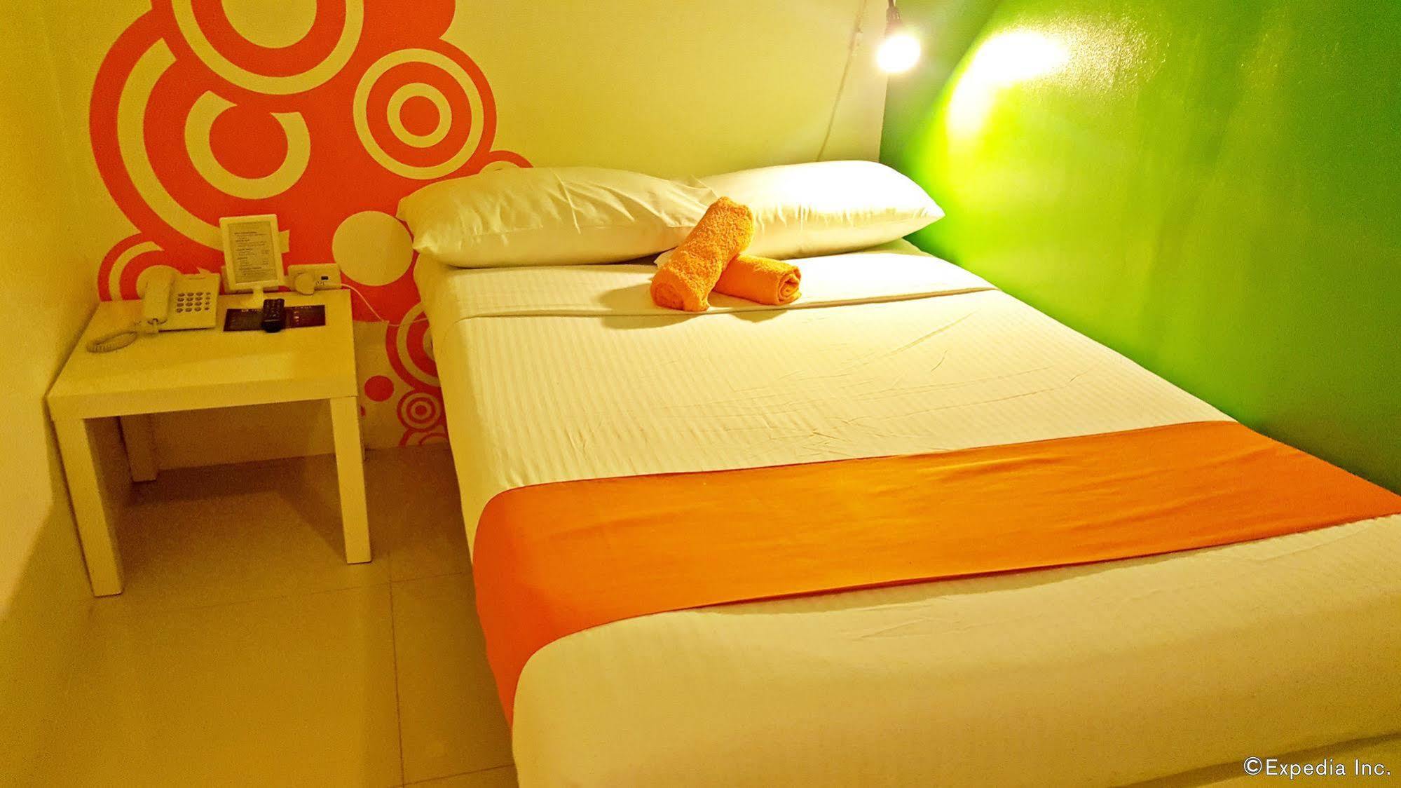 Islands Stay Hotel - Puerto Princesa Zewnętrze zdjęcie